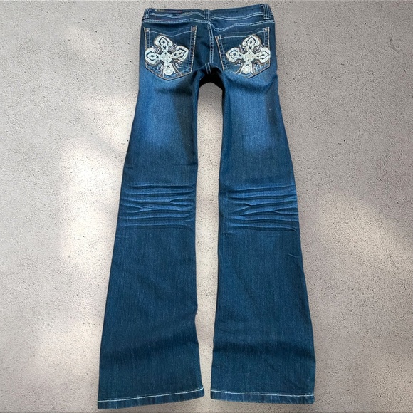 Red Label London Mid Rise Loose Fit Bootcut Jeans - Picture 1 of 7